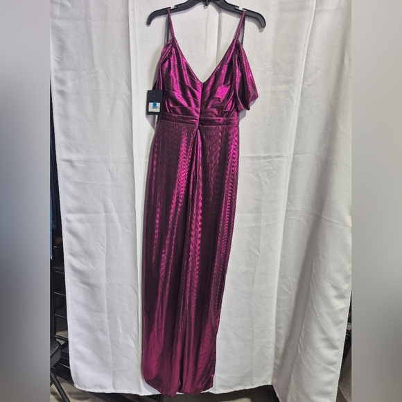 Mac Duggal 27091 NWT Elegant Purple Evening Gown Purple Off The Shoulder Cap - Picture 6 of 9